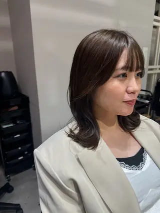 ミディアム カラー 似合う髪型見つけます AYAKAのヘアスタイル