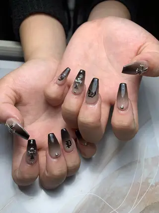 ネイル akina nailsのネイルデザイン