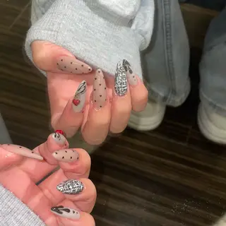 ネイル Blue daisy RIN🎀のネイルデザイン