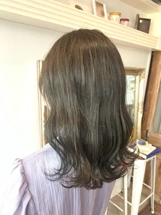 ミディアム 大宮/山口 竣也のヘアスタイル