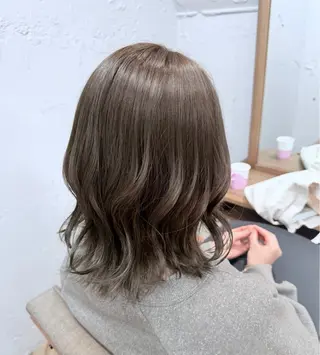 ミディアム カラー 🪄✨艶髪✨🪄 いわさきのヘアスタイル