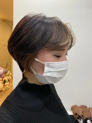 ショート カラー 似合う髪型見つけます AYAKAのヘアスタイル