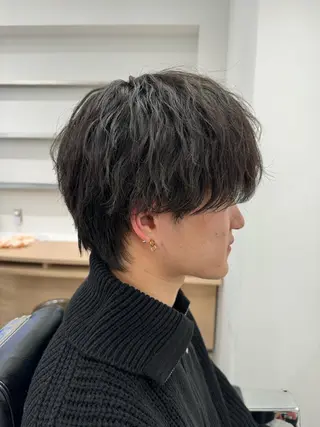 ショート カラー パーマ ヘアアレンジ メンズ 亀井隆汰/メンズ専門 パーマ/フェード可のヘアスタイル