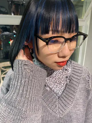 ショート カラー デザインカラー/パー マ🦖外岡咲希🦖のヘアスタイル