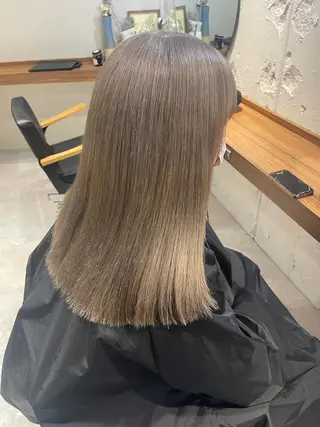 ロング カラー 店長 MANAMI 艶カラー／骨格ボブのヘアスタイル