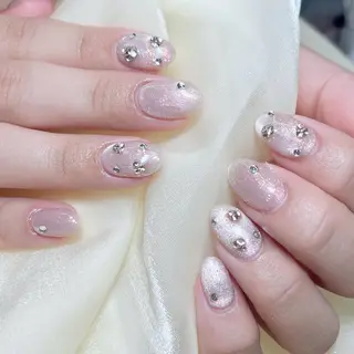 ネイル グロー ネイルのネイルデザイン
