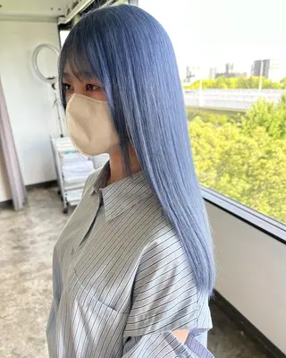 ロング カラー ✨艶ブリーチカラー ✨四ノ宮裕己のヘアスタイル
