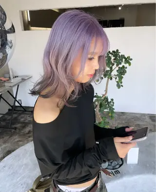 カラー shiba tomomiのヘアスタイル