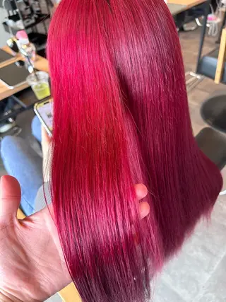 ロング カラー 井手 孔介のヘアスタイル