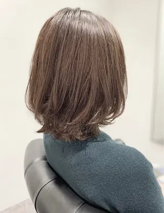 ミディアム カラー 江坂 mikuのヘアスタイル