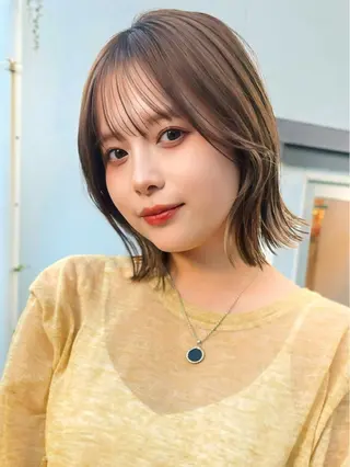 ミディアム 縮毛矯正/小顔前髪 ボブ 秋本凌汰のヘアスタイル