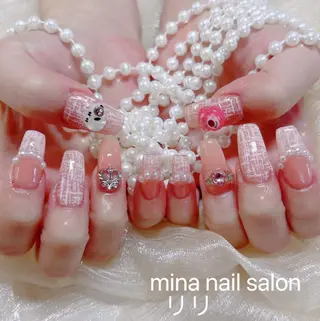 ネイル リリ 奈🎀のネイルデザイン
