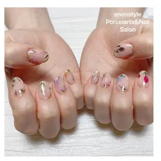 ミディアム ネイル 🐾enen style 🐾のネイルデザイン