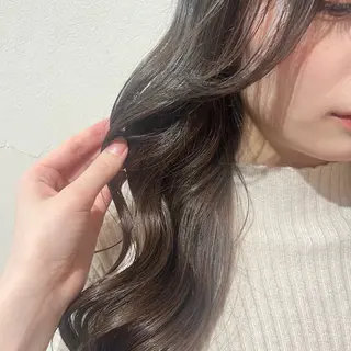 カラー 𝐲𝐮𝐮 /艶髪 /透明感カラー🌱のヘアスタイル