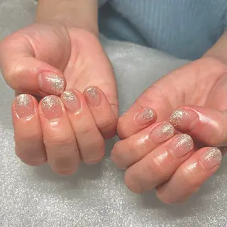 ネイル reina ⟡.·*.のネイルデザイン
