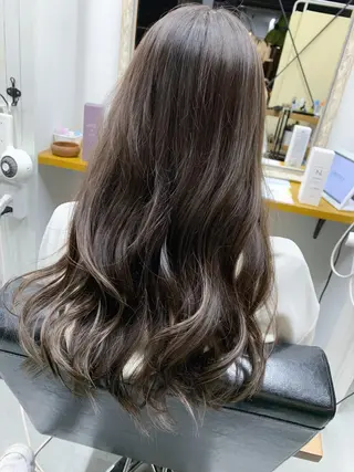 ロング 🥇近藤 恭輔🥇 Recharme新保のヘアスタイル