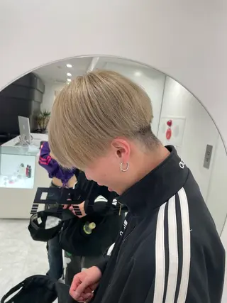 ロング カラー ラベンダー💜 グレージュ🩶のヘアスタイル