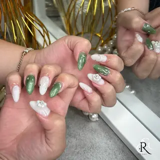 ロング 美フォルムスカルプ✨ RENAのネイルデザイン