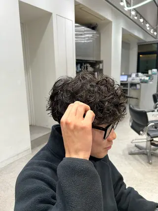 メンズ パーマカラー支持⭕️ 春山凜乃介のヘアスタイル