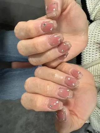ネイル LAVISH 大和店 emi・:*+のネイルデザイン