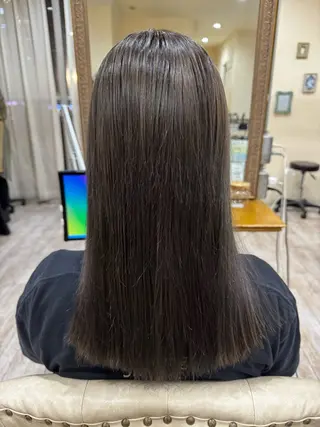 カラー ゆこ カラーモデルのヘアスタイル