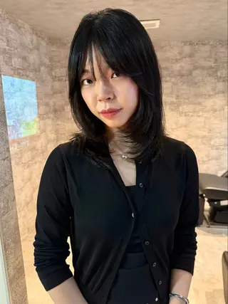 ミディアム カラー mai / linoah˚✧のヘアスタイル
