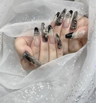 ネイル purunail 🤍のネイルデザイン