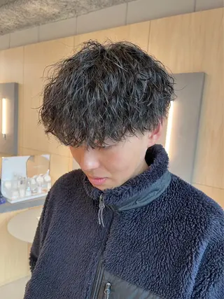 パーマ メンズ 垢抜けレイヤー特化× 髪質改善 藤原悠暉のヘアスタイル