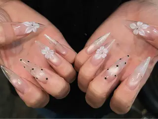 ネイル Sora  Nail 長さ出し専門店のネイルデザイン