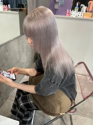 ミディアム 京都駅ハイトーン特化 /GAKUTOのヘアスタイル