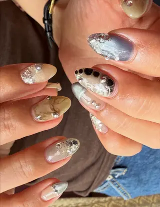 ネイル oichan 𖦹°‧のネイルデザイン