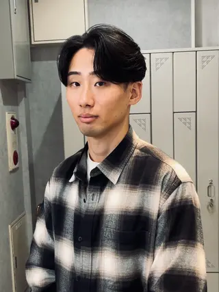 ショート カラー パーマ メンズ 石満 諒 メンズ縮毛矯正のヘアスタイル