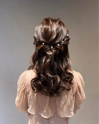 ロング ヘアアレンジ juve.大分/ 秋月ひとはのヘアスタイル