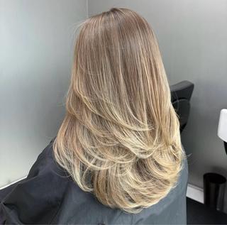 ロング Kotomi 🇺🇸💋のヘアスタイル