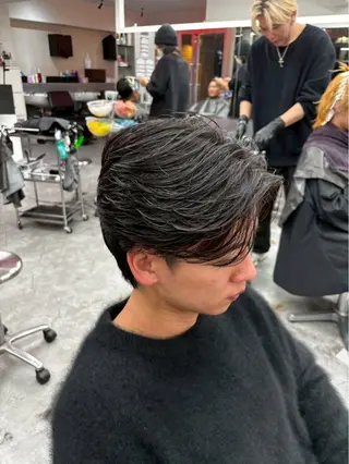 パーマ メンズ 海外風パーマ カラー特化園田　楓莉のヘアスタイル