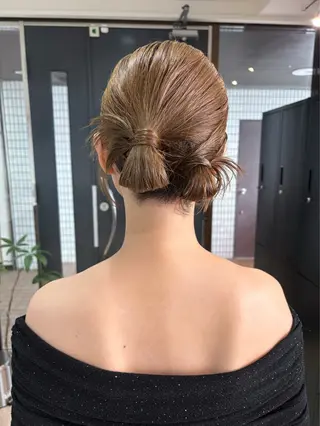 ミディアム ヘアアレンジ yoro /ミホのヘアスタイル