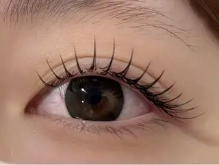 マツエク・マツパ plume Akiのネイルデザイン