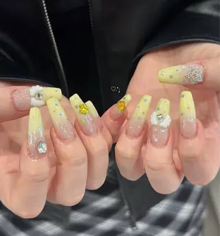 ネイル NiJi Nailsのネイルデザイン
