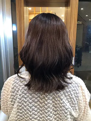 ミディアム カラー 扇 空のヘアスタイル