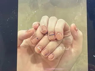 ネイル エ イのネイルデザイン