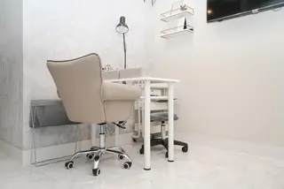 ネイル salon UNE LMA見習いスタッフのネイルデザイン