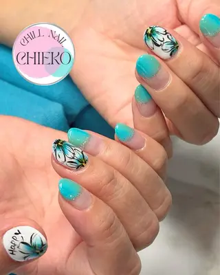 ネイル CHILL NAIL 読谷村のネイルデザイン