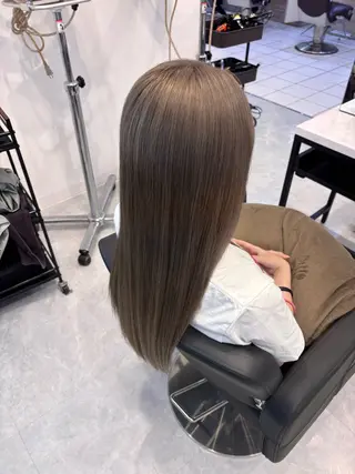 ロング カラー yui 練習モデル募集中のヘアスタイル