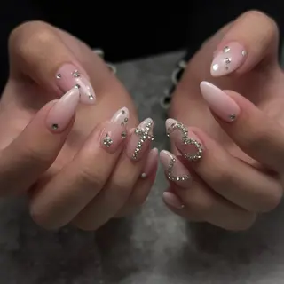 ネイル Nailsalon Lebelのネイルデザイン