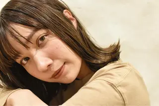 ミディアム カラー fuchigami suzunoのヘアスタイル