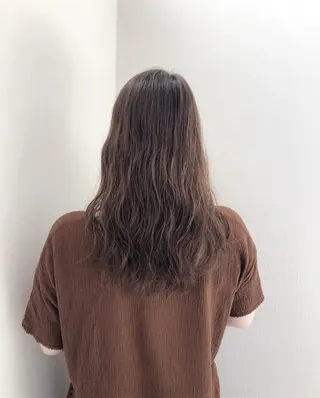 セミロング パーマ 白井 つづりのヘアスタイル