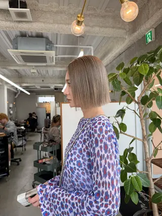 ショート カラー 八谷 将平のヘアスタイル