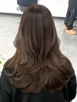 ロング カラー 透明感カラー/似合わ せカラーMIKAのヘアスタイル