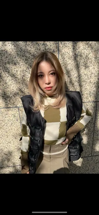 ミディアム BLANCO nao.のヘアスタイル