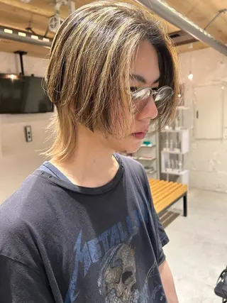 ショート カラー Acchon/心斎橋 💚ダブルカラーのヘアスタイル